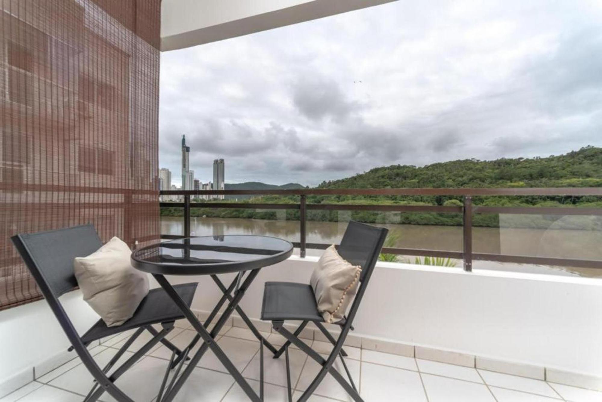 Rizzu Marina Hotel Balneário Camboriú Habitación foto